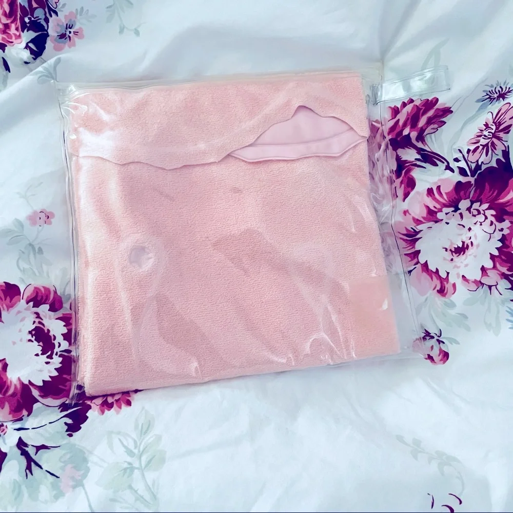 ▪️6/$25▪️NEW Spa Sister Luxury Pink Bath Pillow